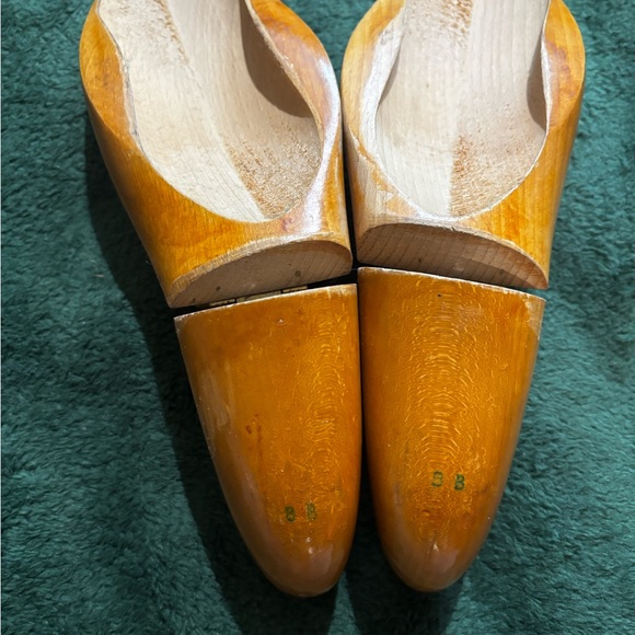 GUCCI Shoe Trees Vintage Adjustable Size 8 B Designer Wooden - - Picture 5 of 6